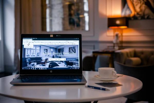 Amber Design Residence