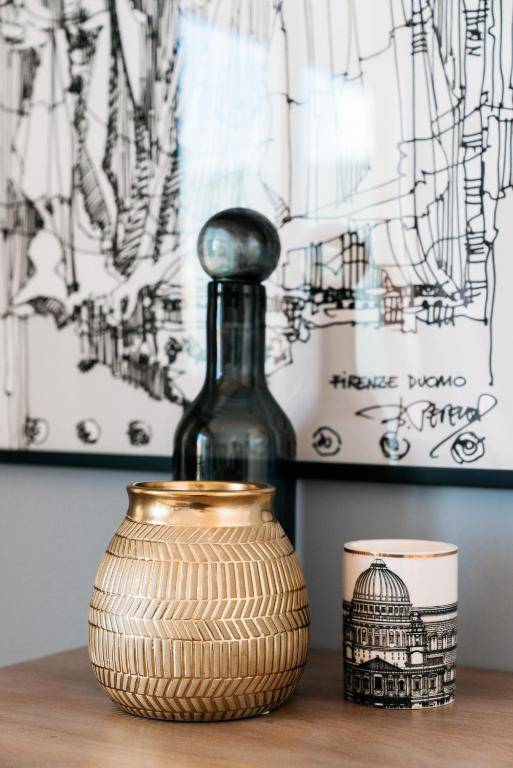 Penthouse Uptown by LoftAffair