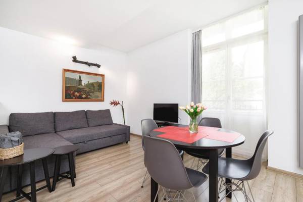 Apartments Cracow Miodowa by Renters