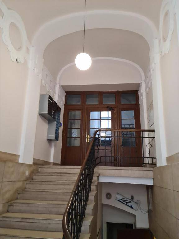 AMBER APARTAMENt #12