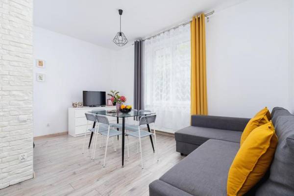 Apartment Bosacka Cracow by Renters