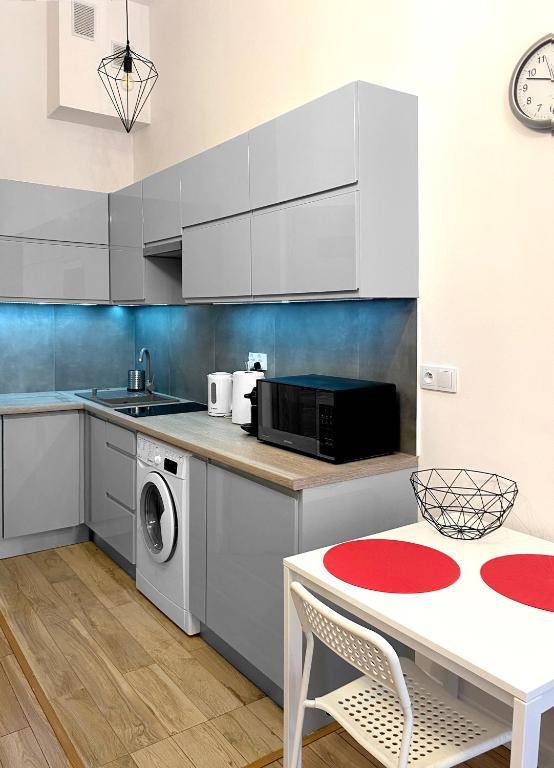 Starowiślna 41-43 by PI Apartments