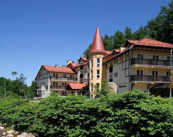 Nowa - Ski SPA Hotel