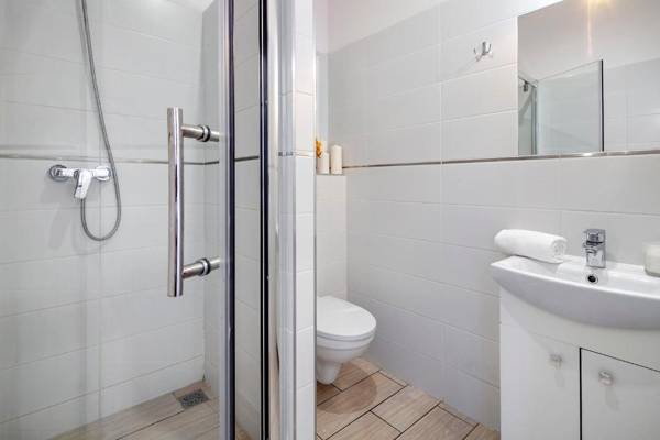 Sleepy3city Apartments 10 Lutego 23