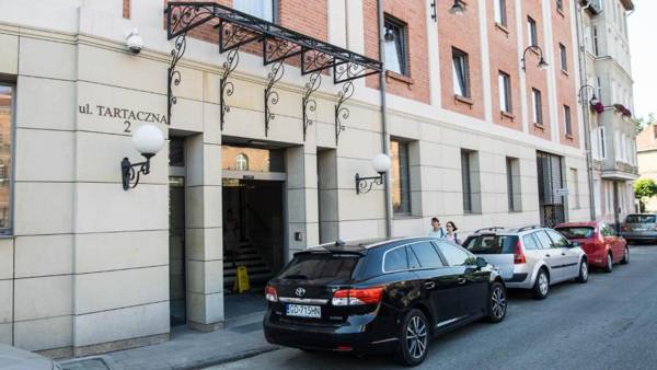 Apartments Tartaczna 2 - Gdansk Old Town by Renters