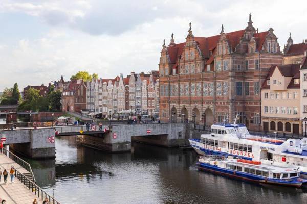 Rent like home x Deo Plaza - Old Town