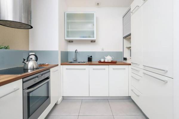 Marina Primore Apartments by Renters