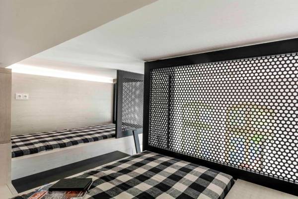 Lofty Kampus Garnizon