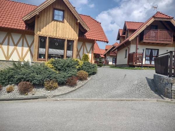 Domki Całoroczne Osada Zbójecka Jandura