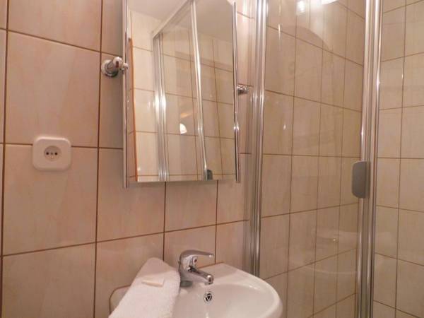 9 Sił Drewniany Dom