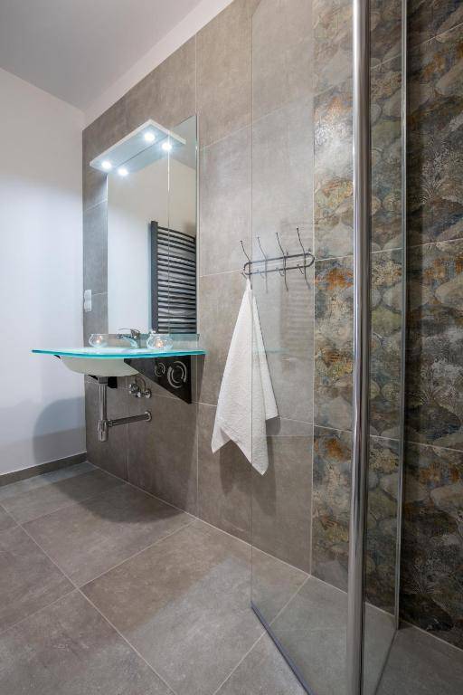 Tybet Domki i Apartamenty