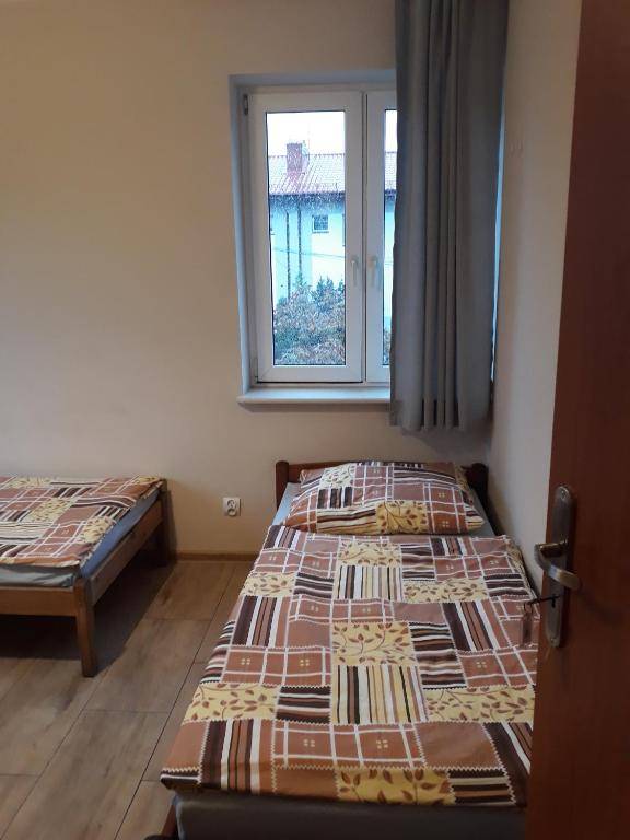 Noclegi Pracownicze Pod Kasztanami