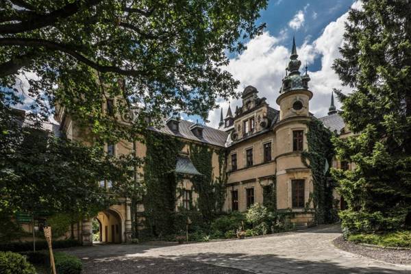 Zamek Kliczków Centrum Konferencyjno-Wypoczynkowe