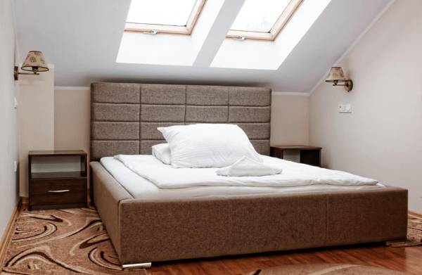 Dworek Różany Hotel & Restauracja