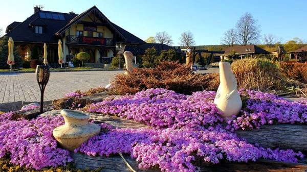 Tajemniczy Ogród Szczytna - Restauracja i noclegi