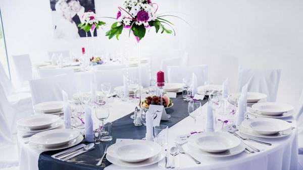 Essenza Party Center