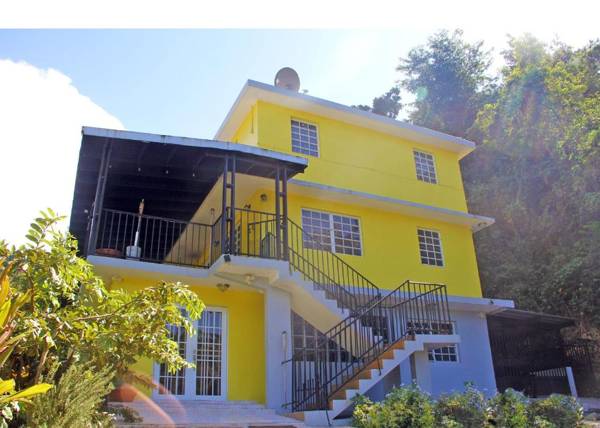 Tranquil Countryside Casa Closeby Best Hidden Beaches Lagoons Caves Sleep 22 4BR VB-U