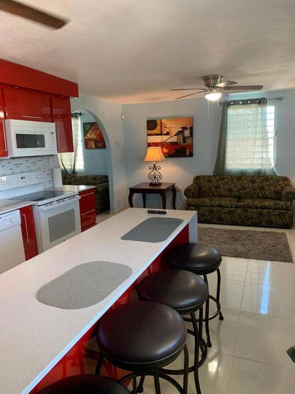Barbosa Catano 3 Bedroom Fishing Village Few Steps To The Ocean