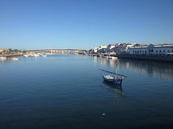 Apartamento Álvaro de Campos 78