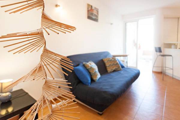 Golden Style Apartment P104