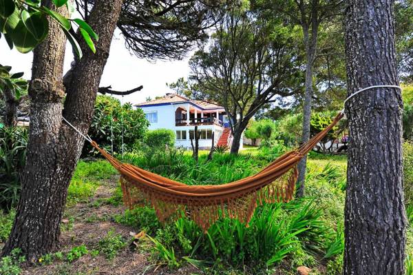 Azenhas Sea & Garden Villa by GT House