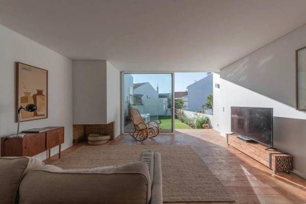 Casa do Côvo - piscina vista de oceano casa nova