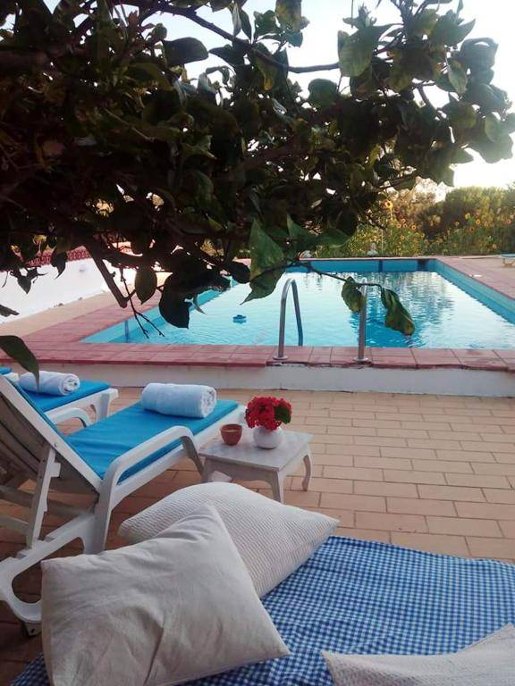 Studio with private pool and wifi at Santiago do Cacem 3 km away from the beach