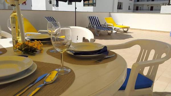 T2 Tahíti - Terraço Familiar Garagem Wifi