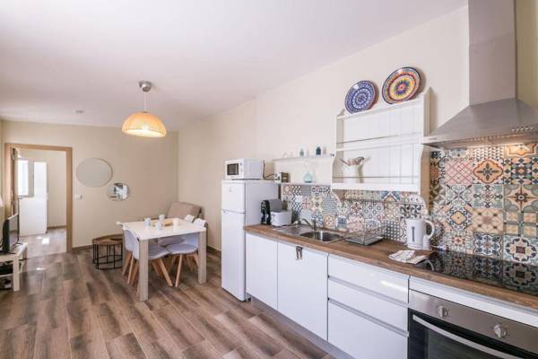 LovelyStay - Sweet Escape II - Backyard