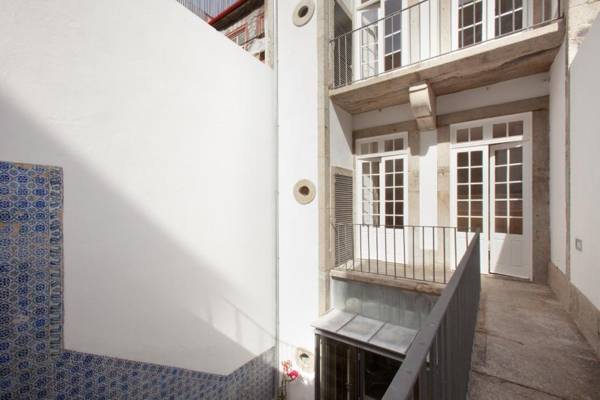 Porto Lounge Hostel & Guesthouse