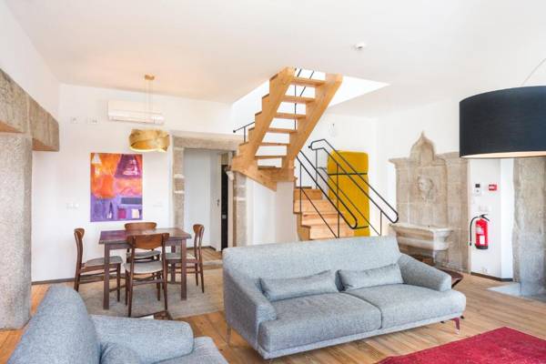 Condes de Azevedo Palace Apartments