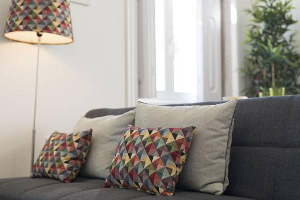 LovelyStay - Downtown Cool Apartment - Porto