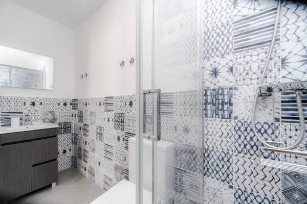 Nomad's Fine Arts Collection