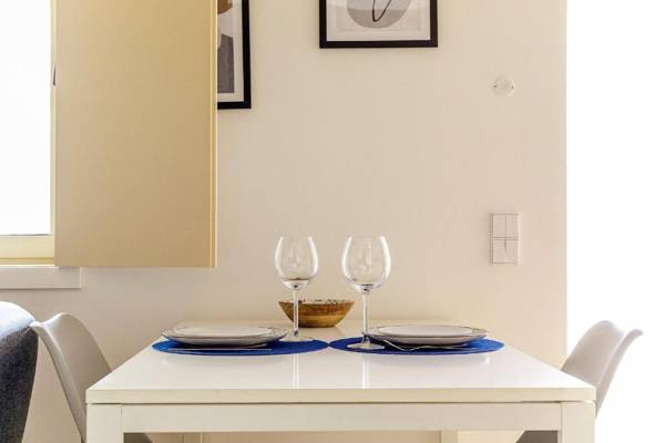 LovelyStay - Vila Burgães