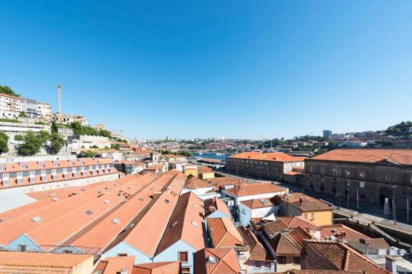 Magnificient 2BR Duplex w/ Gorgeous View by LovelyStay