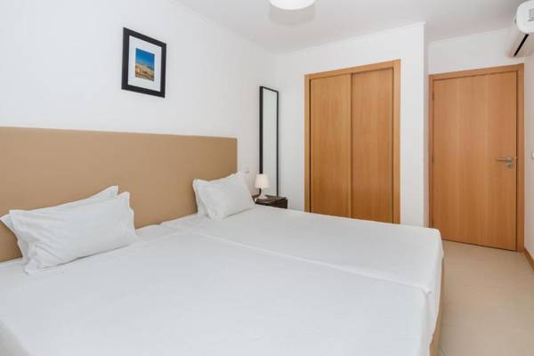 Apartamentos Mirante da Rocha