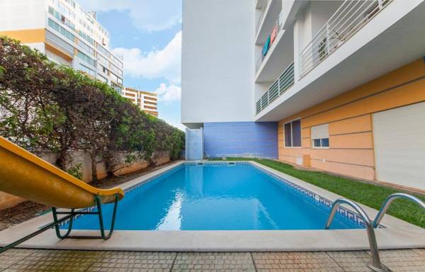 B44 - Alto do Quintao Central Apartment