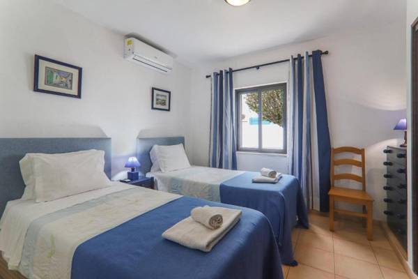 Conjunto Turístico de Alporchinhos