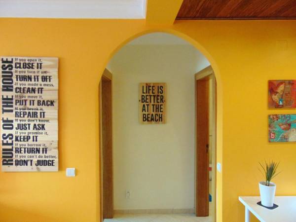 Peniche Beach Apartment Bay