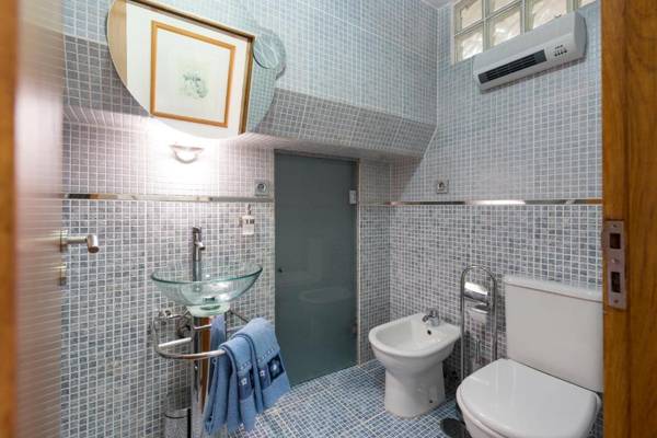 LovelyStay - Casa Guimas