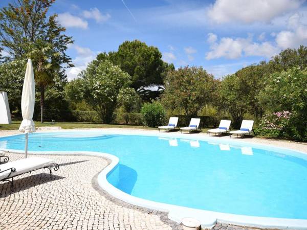 Beautiful Holiday Home in Odiáxere with Private Pool