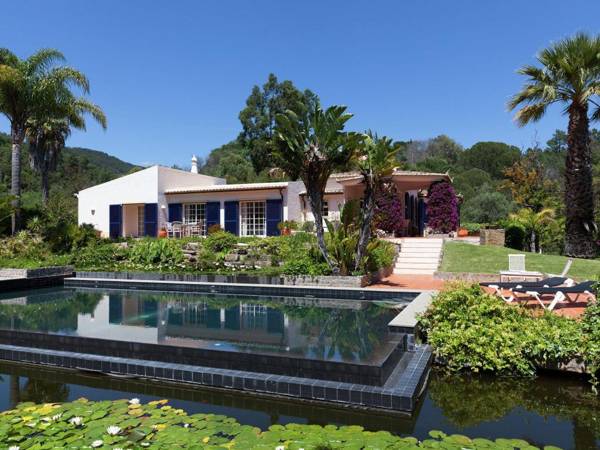 Stylish Villa in Monchique with Private Swimming Pool