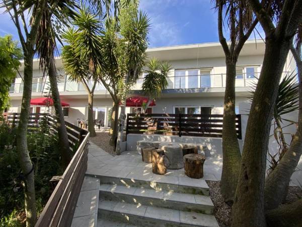 Da Silva Surf Lodge One