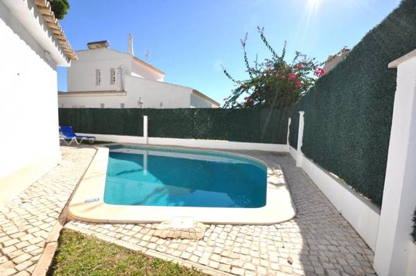 Private pool villa walking distance to the centre