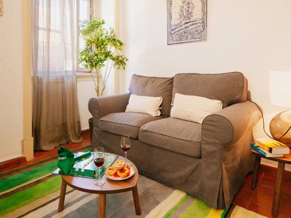 Traveling To Lisbon Alfama Apartments