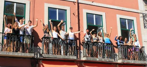Lookout Lisbon Hostel