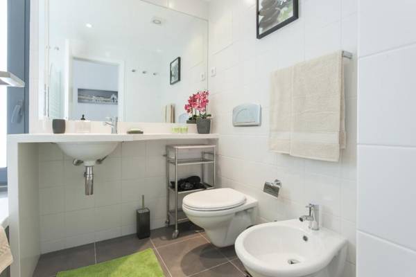 Bairrus Lisbon Apartments - Martim Moniz