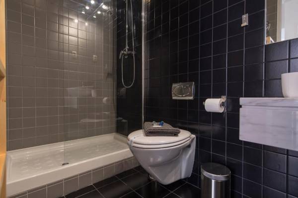 LovelyStay - Bright and spacious flat in Graça