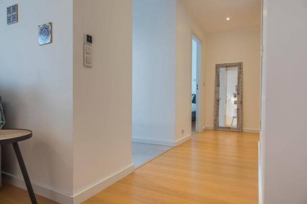 LovelyStay - Family-Friendly Apartment Downtown