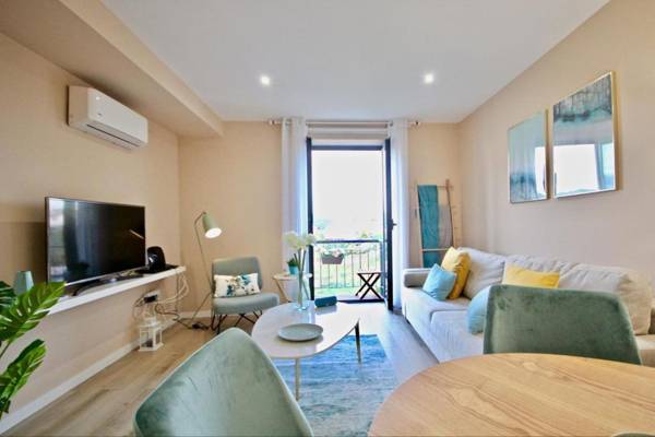 Akicity Amoreiras Jade